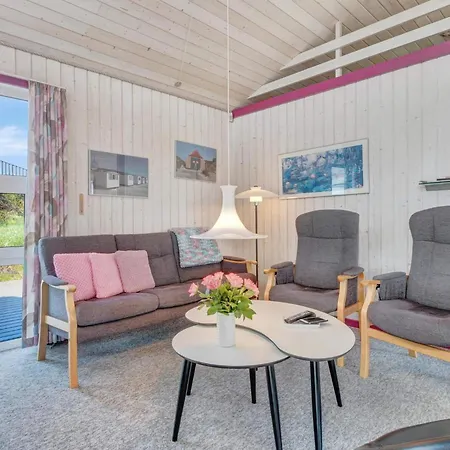 Cozy Retreat In - By Traum Løkken